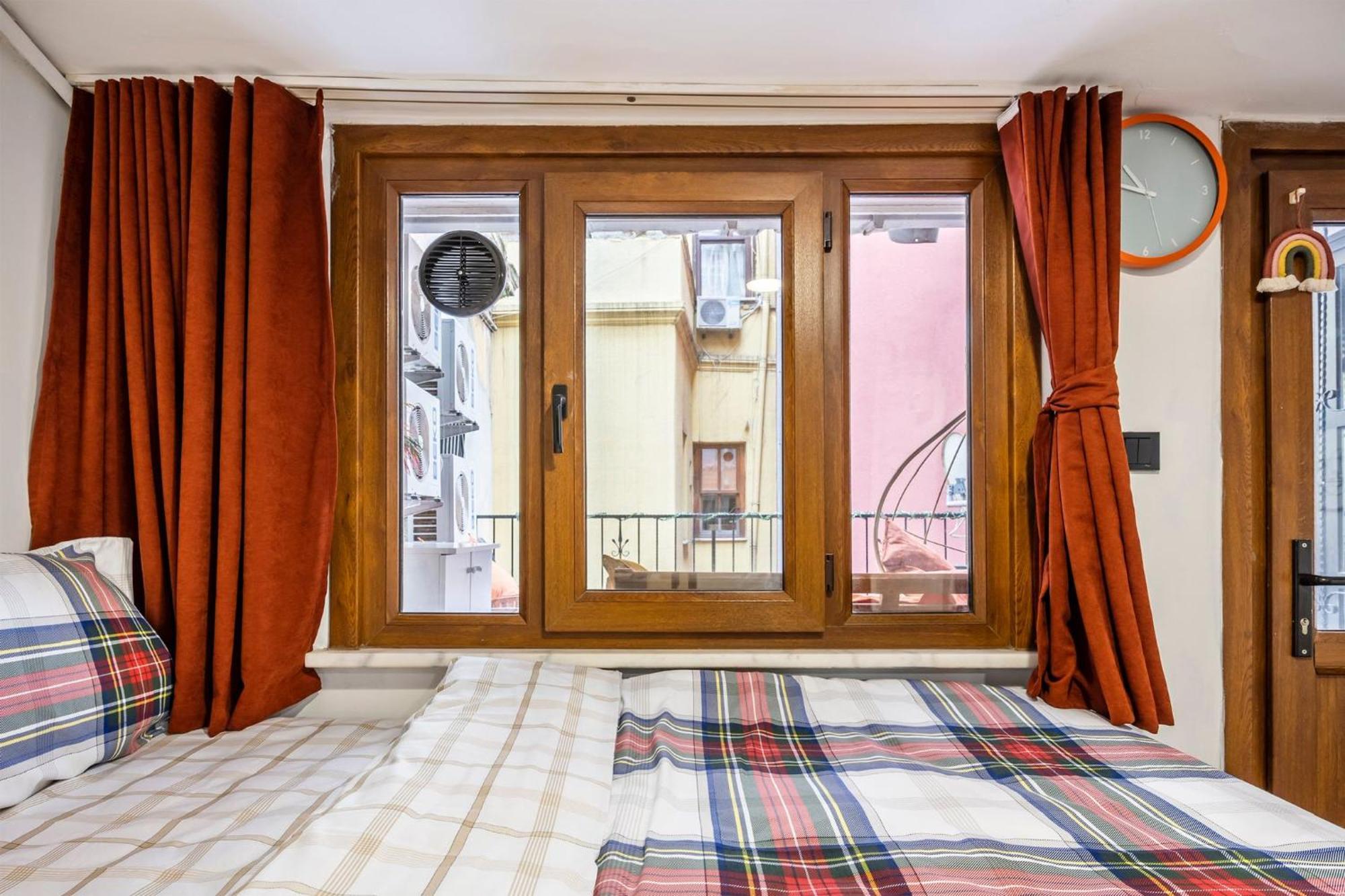 Galata Five Apartments Istanbul Exterior photo