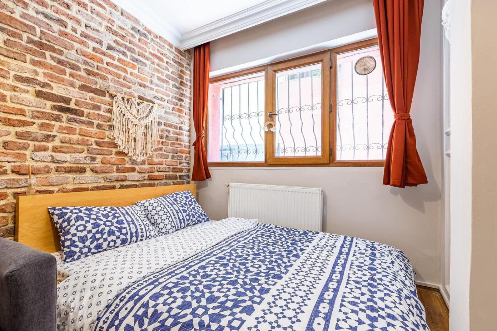 Galata Five Apartments Istanbul Exterior photo